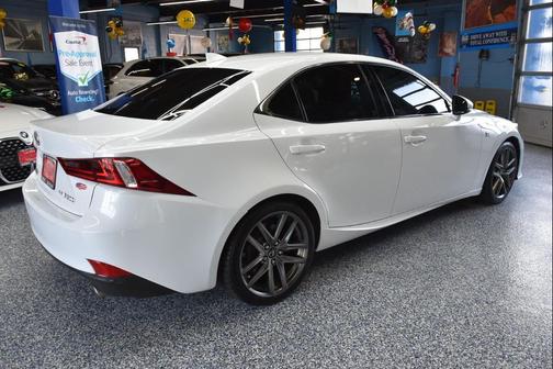 2016 Lexus IS 300 Base