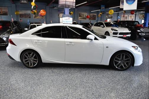 2016 Lexus IS 300 Base