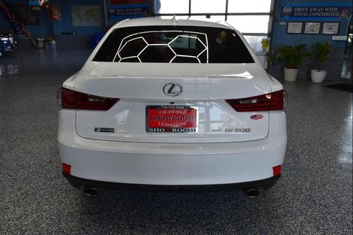 2016 Lexus IS 300 Base