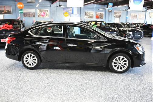 Super Black 2019 Nissan Sentra SV