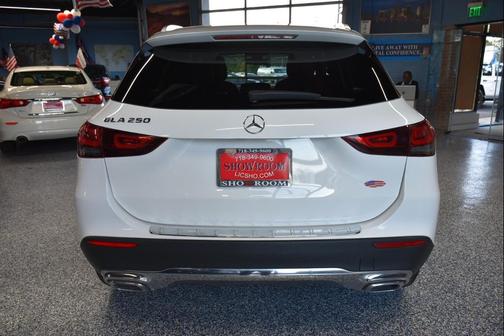 2021 Mercedes-Benz GLA 250 Base 4MATIC