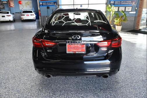 Black 2018 INFINITI Q50 3.0t LUXE