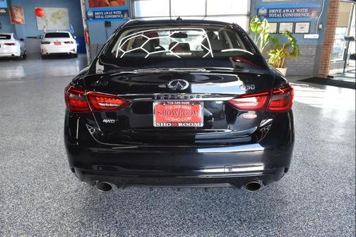 Black 2018 INFINITI Q50 3.0t LUXE