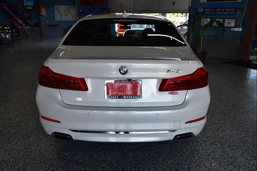 White 2018 BMW 540 540i