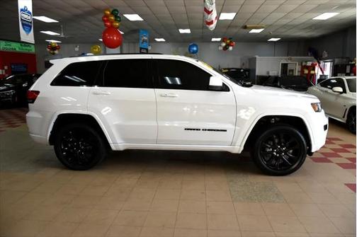 2019 Jeep Grand Cherokee Altitude