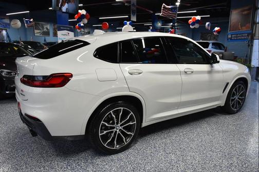 2020 BMW X4 xDrive30i