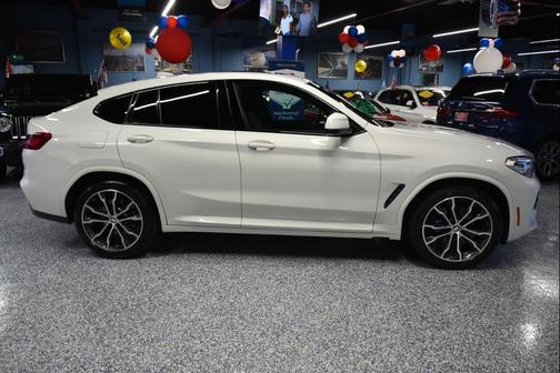 2020 BMW X4 xDrive30i