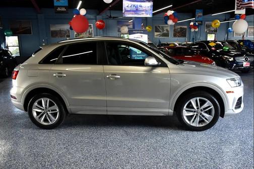 2017 Audi Q3 2.0T Premium