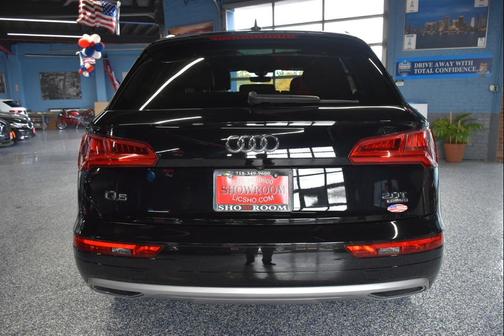 2018 Audi Q5 2.0T Premium Plus