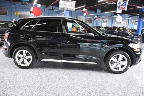 2018 Audi Q5 2.0T Premium Plus