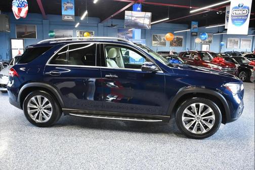 Blue 2020 Mercedes-Benz GLE 350 4MATIC
