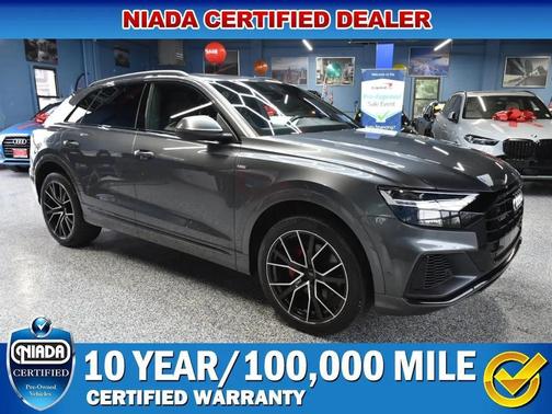 Samurai Gray Metallic 2020 Audi Q8 55 Premium Plus