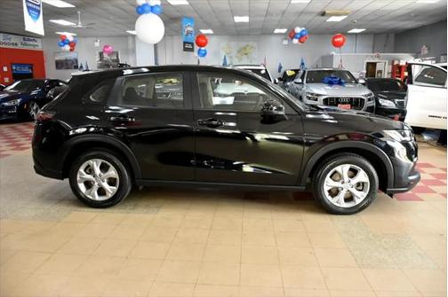 2023 Honda HR-V LX