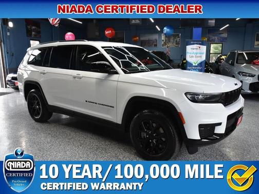 Bright White Clearcoat 2024 Jeep Grand Cherokee L Altitude
