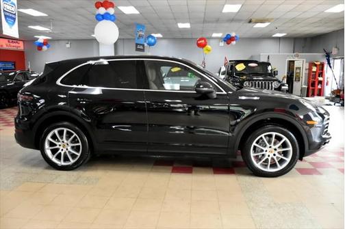 2019 Porsche Cayenne Base