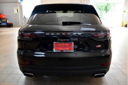 2019 Porsche Cayenne Base