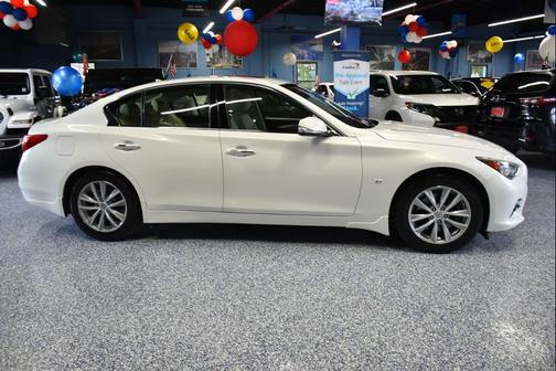 2014 INFINITI Q50 Premium