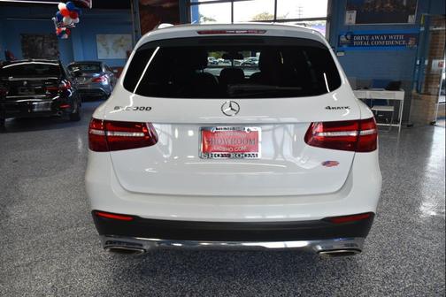2017 Mercedes-Benz GLC 300 4MATIC