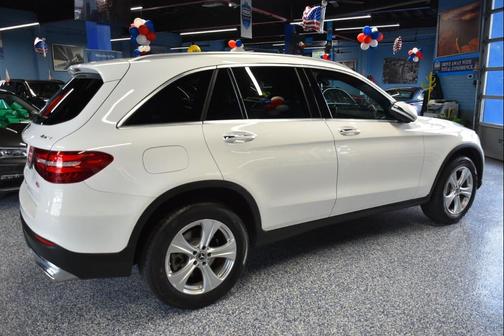 2017 Mercedes-Benz GLC 300 4MATIC