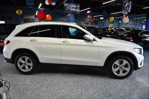 2017 Mercedes-Benz GLC 300 4MATIC