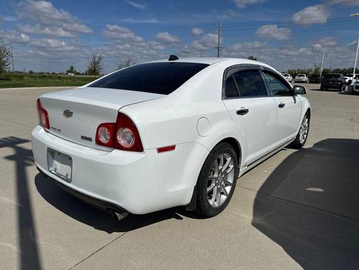 Summit White 2012 Chevrolet Malibu LTZ