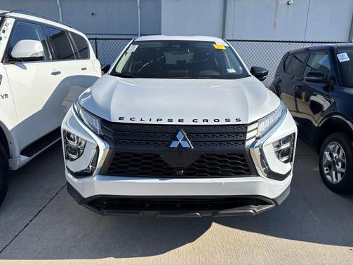 White 2024 Mitsubishi Eclipse Cross LE