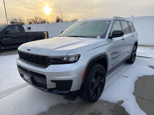 2025 Jeep Grand Cherokee L Altitude