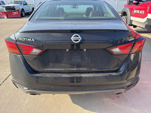 Super Black Clearcoat 2021 Nissan Altima 2.5 SR