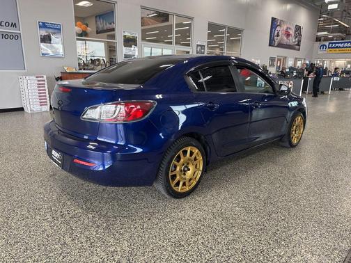 2013 Mazda Mazda3 s Grand Touring