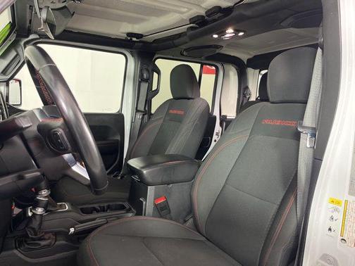 Bright White Clearcoat 2020 Jeep Gladiator Rubicon