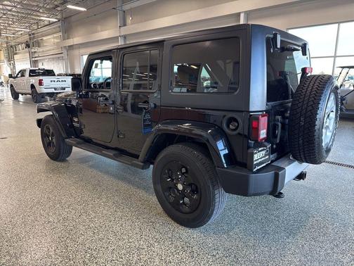 2013 Jeep Wrangler Unlimited Sahara