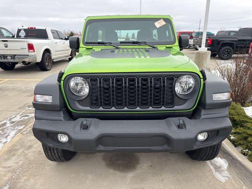 2025 Jeep Wrangler Sport