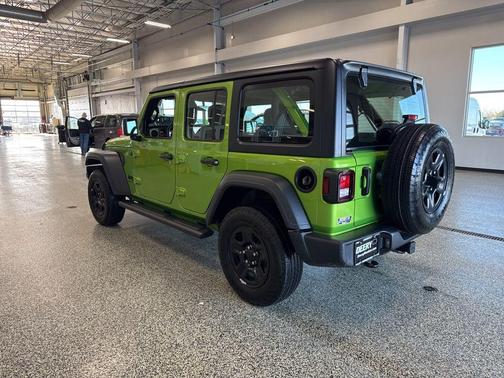 2025 Jeep Wrangler Sport