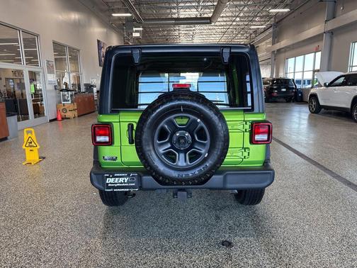 2025 Jeep Wrangler Sport