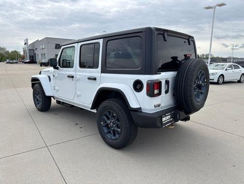 Bright White Clearcoat 2026 Jeep Wrangler 85th Anniversary