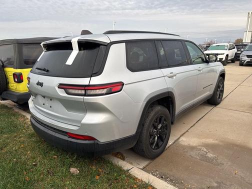 2024 Jeep Grand Cherokee L Altitude