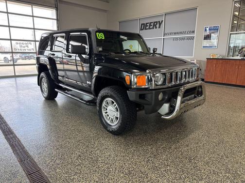 Black 2009 Hummer H3 Base