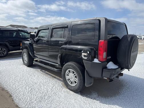 2009 Hummer H3 Base