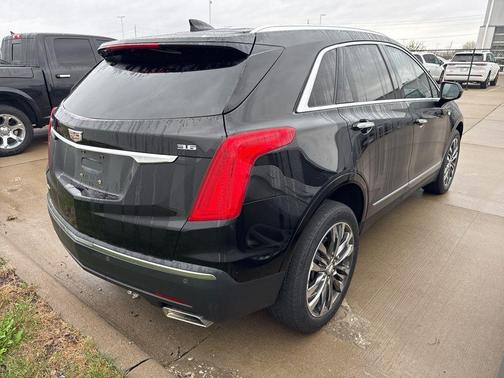 2018 Cadillac XT5 Premium Luxury
