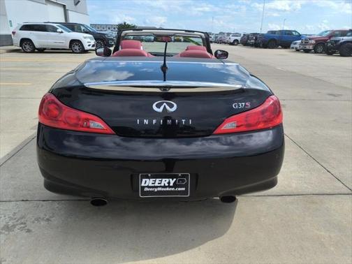 2011 INFINITI G37 Limited Edition