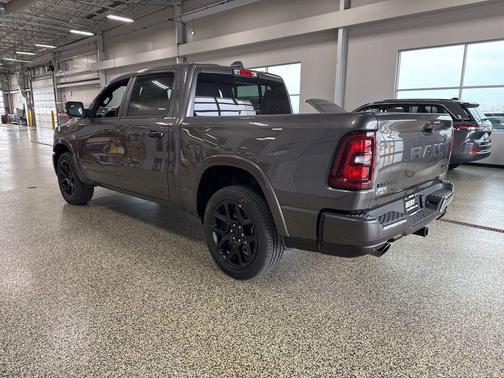 Granite Crystal Metallic Clearcoat 2026 RAM 1500 Laramie