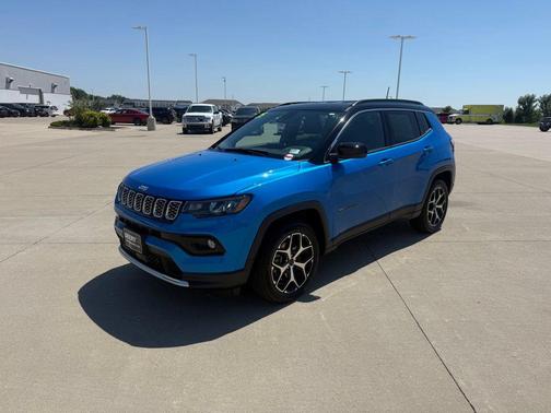 Hydro Blue Pearlcoat 2025 Jeep Compass Limited