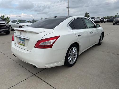 2011 Nissan Maxima SV