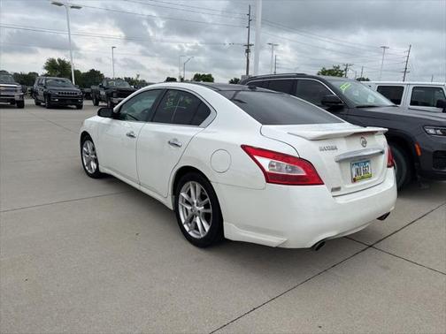 2011 Nissan Maxima SV