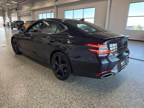2023 Genesis G70 3.3T