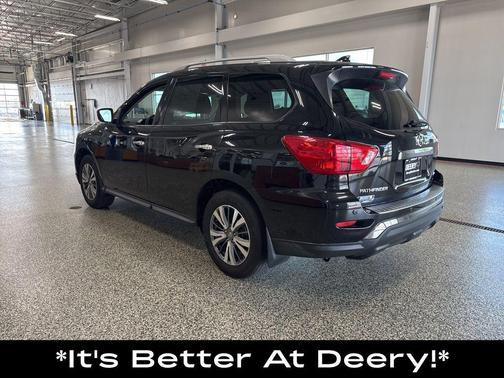 2020 Nissan Pathfinder S