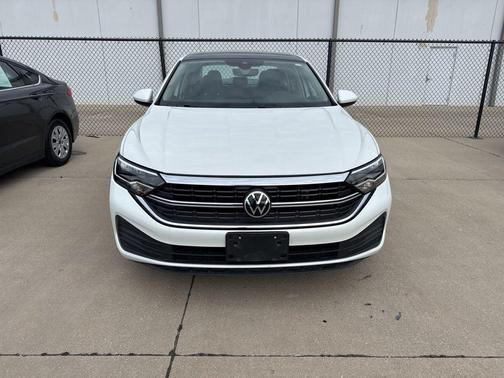 2023 Volkswagen Jetta 1.5T SE