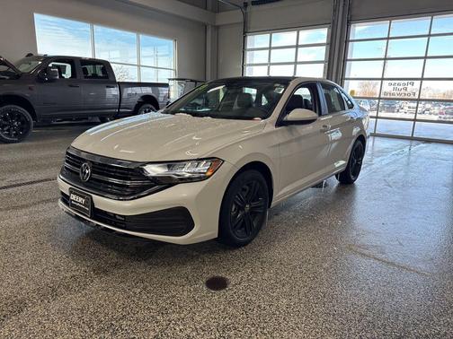 2023 Volkswagen Jetta 1.5T SE