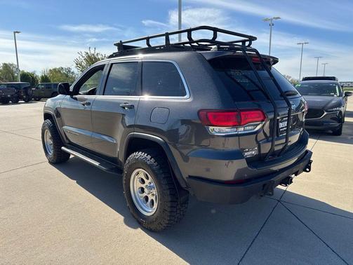 Gray 2020 Jeep Grand Cherokee Laredo