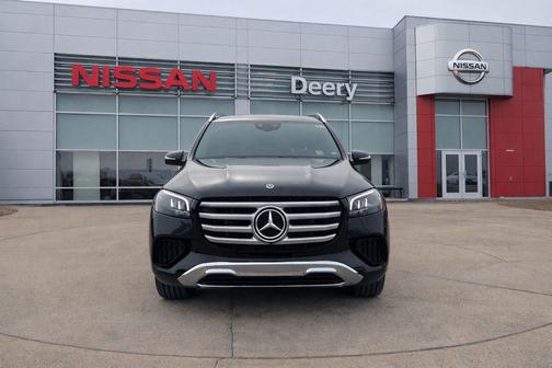 Black 2025 Mercedes-Benz GLS 450 4MATIC